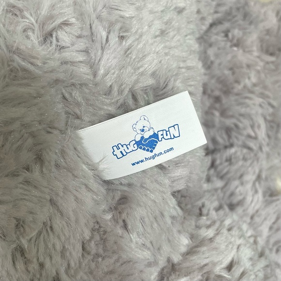 Hugfun 16” Plush Terrier Stuffed Dog Grey & White - Very Fluffy & Clean! - Picture 5 of 5